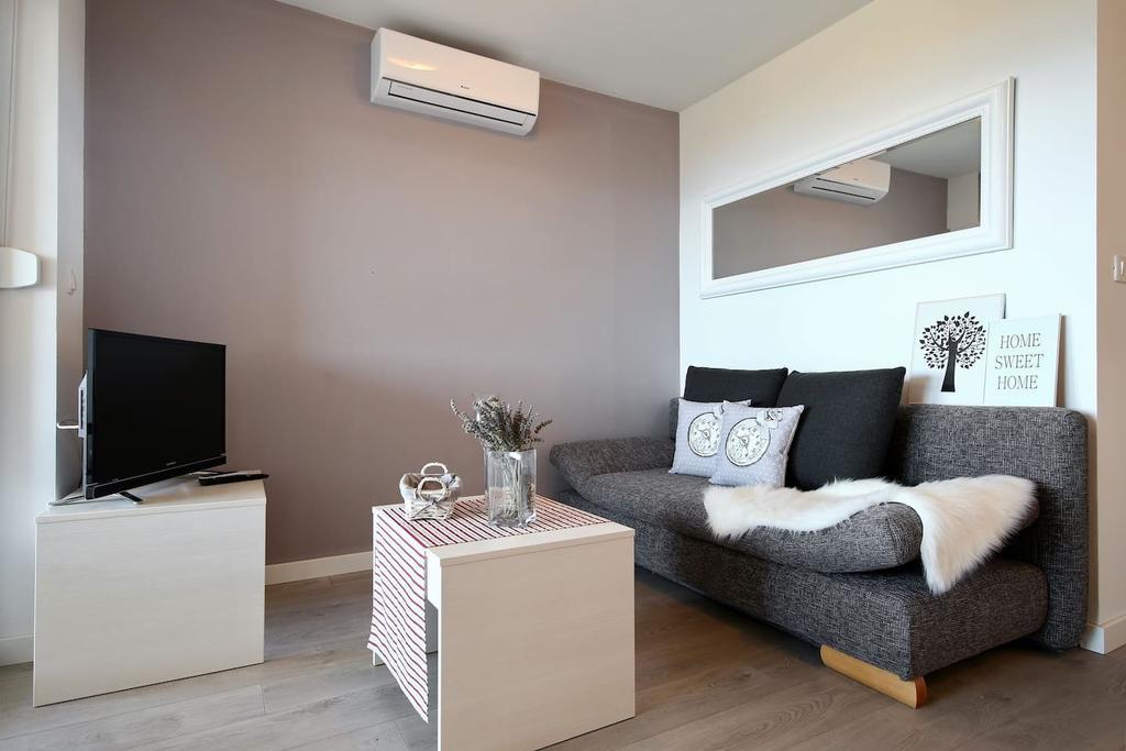 Oleandra Apartments Drage Esterno foto