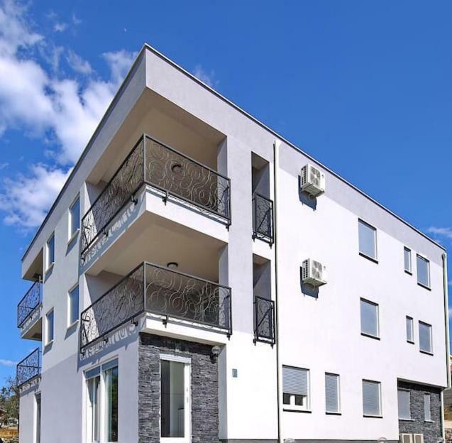 Oleandra Apartments Drage Esterno foto