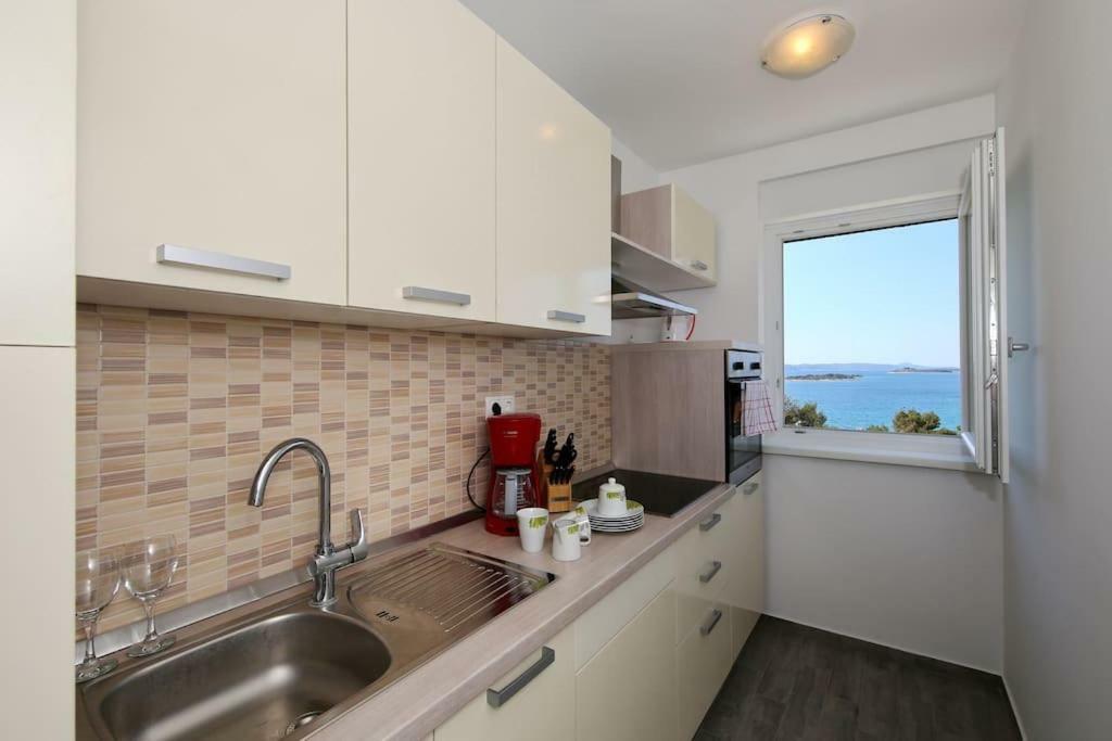 Oleandra Apartments Drage Esterno foto